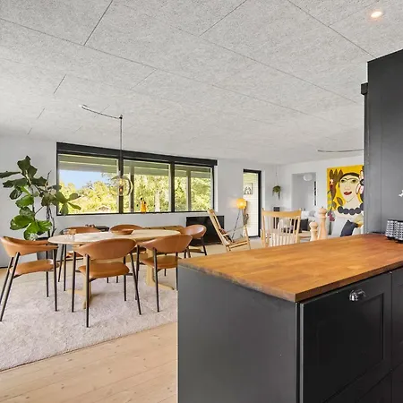 Two Bedroom In 度假居 *